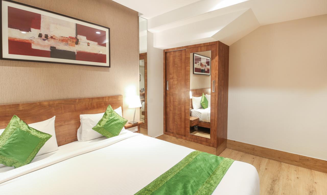 Treebo Elite Residency Belgaum Hotel Exterior foto